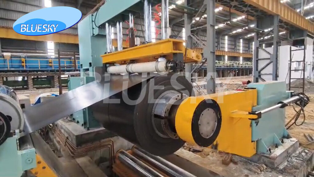 BSSL-(1.5-6.0)×1550mm×35T slitting line machine operating at a customer's factory.